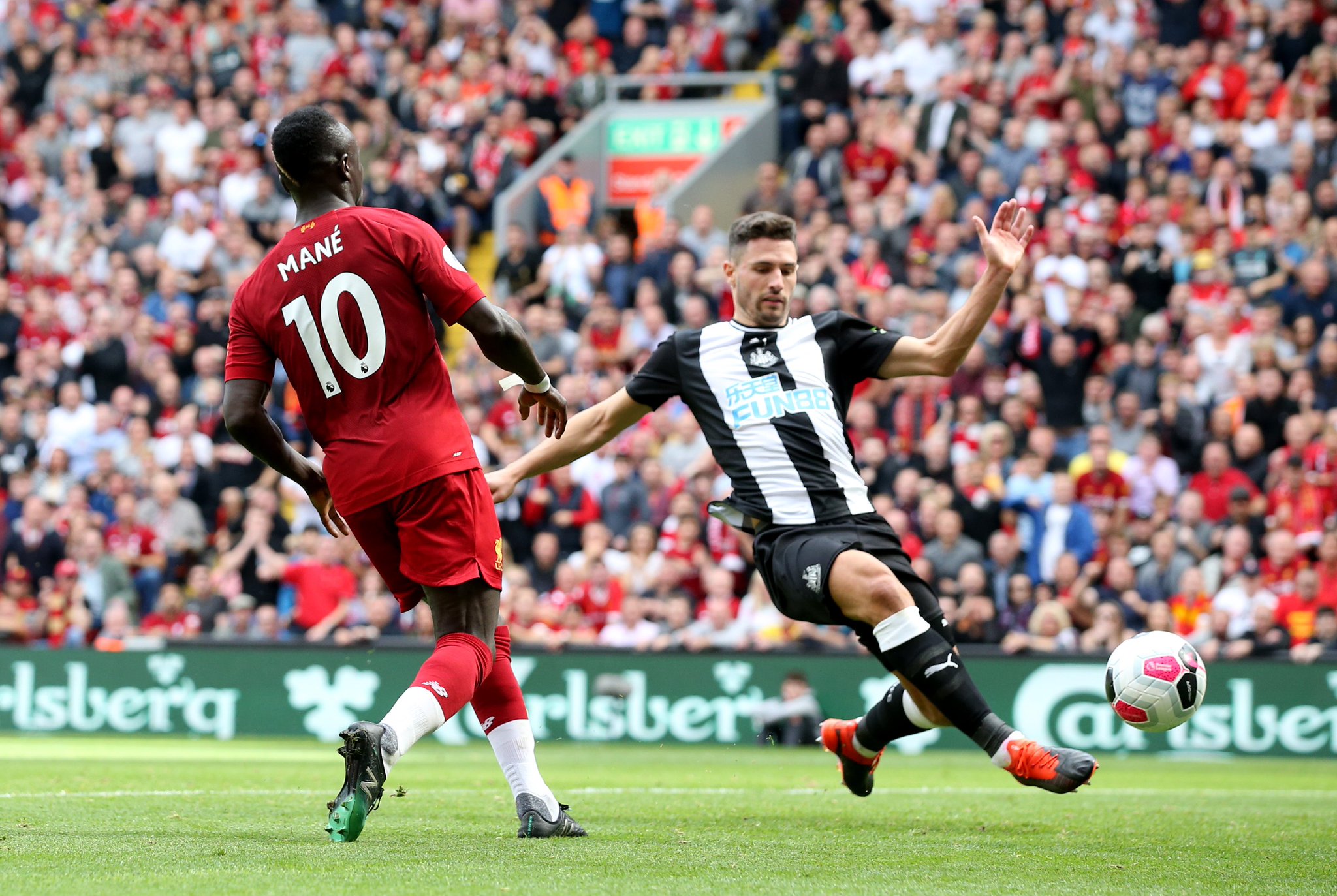 于通过自身 于通过自身