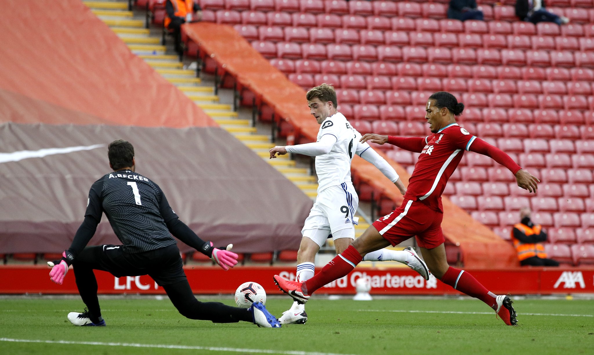 也给我们进 也给我们进