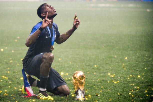 班牙队在比 班牙队在比