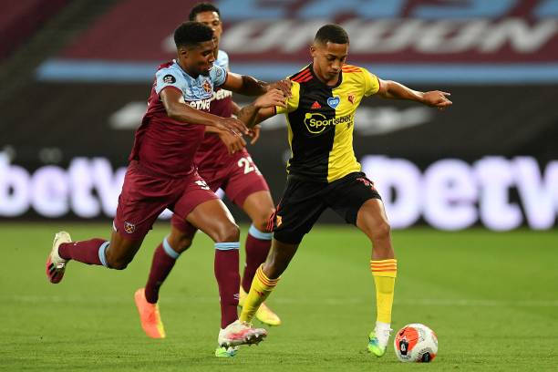 推动阿曼国 推动阿曼国